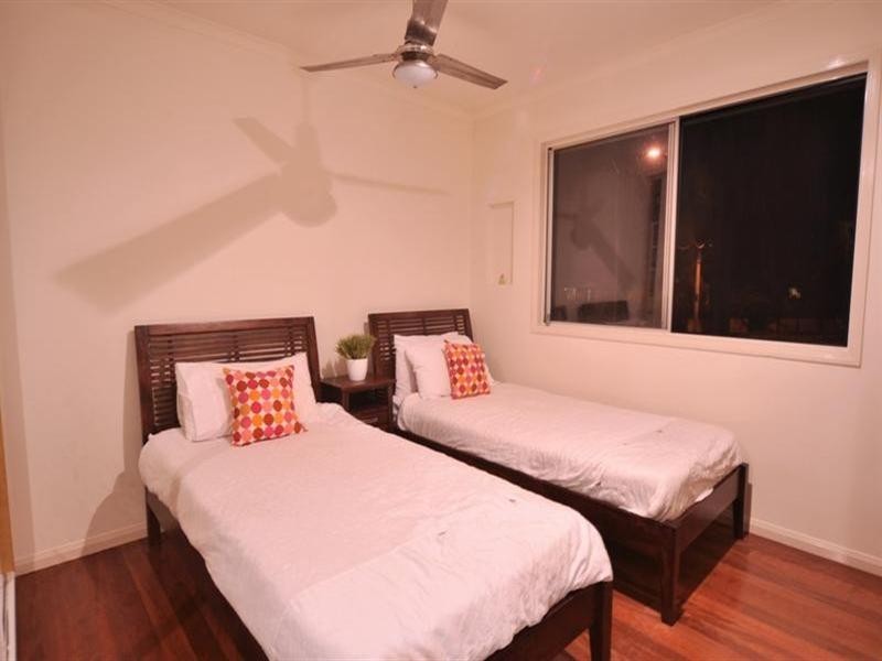 3 Buddeh Street, Hope Island QLD 4212