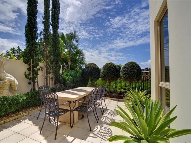 2525 Gracemere Circuit North, Hope Island QLD 4212