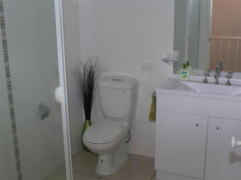 33 15 Yaun Street, Coomera QLD 4209