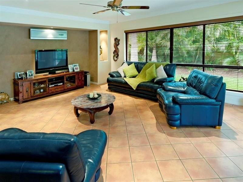 3 The Parade, Helensvale QLD 4212