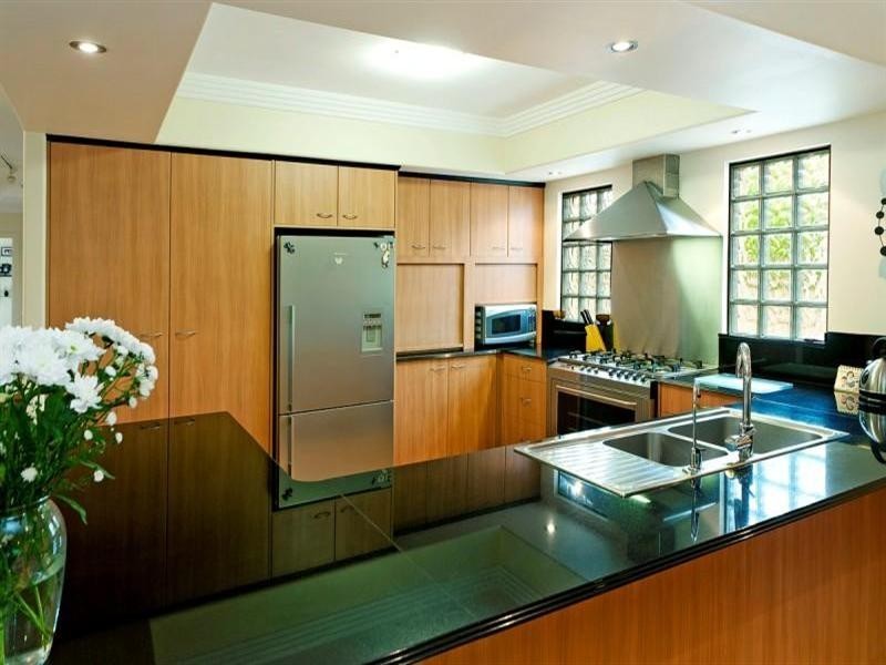 3 The Parade, Helensvale QLD 4212