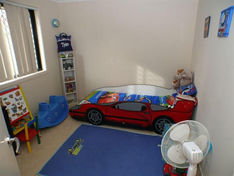 26 Lake Manchester Street, Logan Reserve QLD 4133