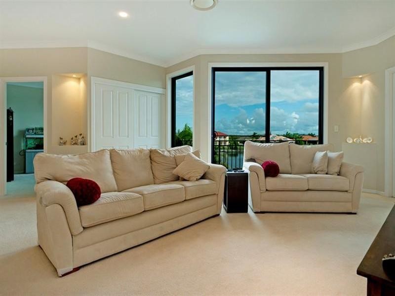 14 Windchimes Way, Hope Island QLD 4212