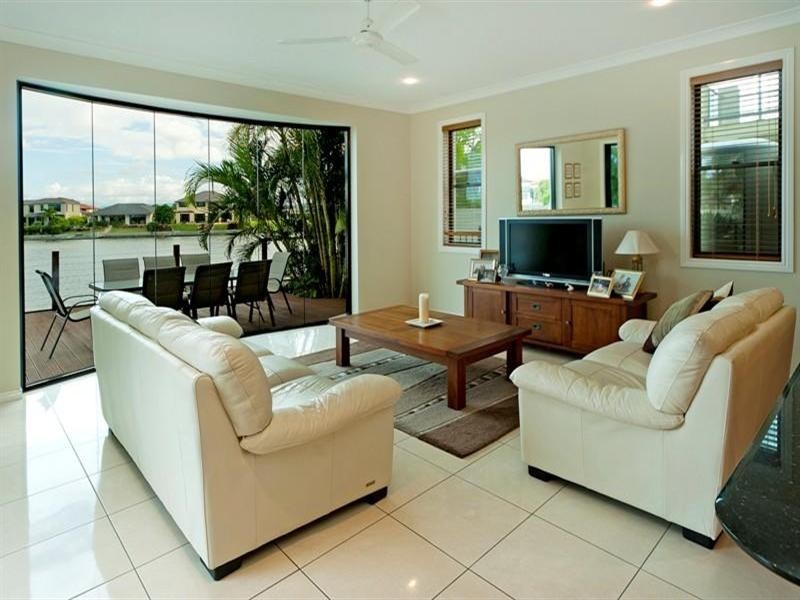 14 Windchimes Way, Hope Island QLD 4212