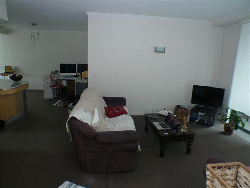 28 Bayview Street, Runaway Bay QLD 4216
