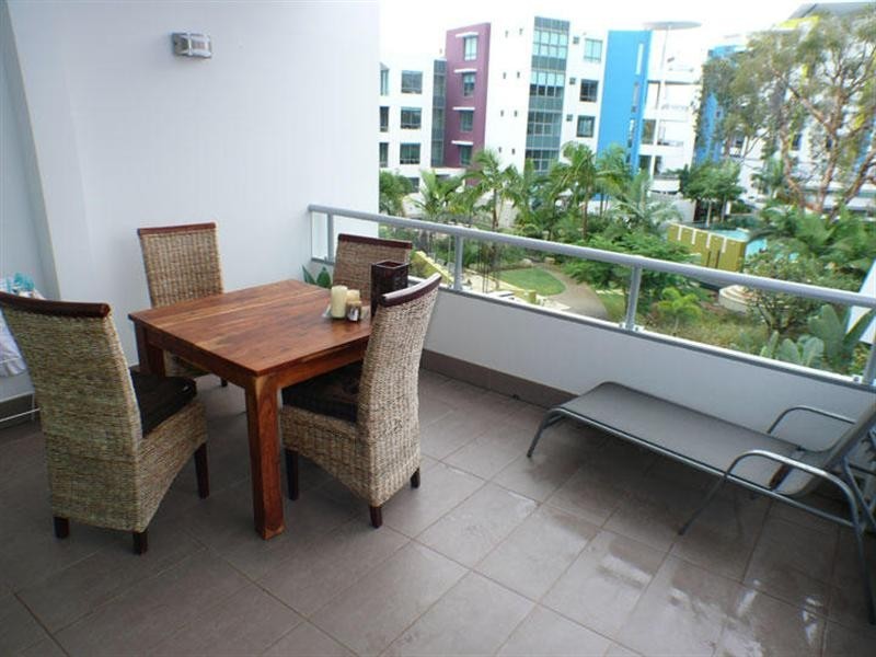 28 Bayview Street, Runaway Bay QLD 4216