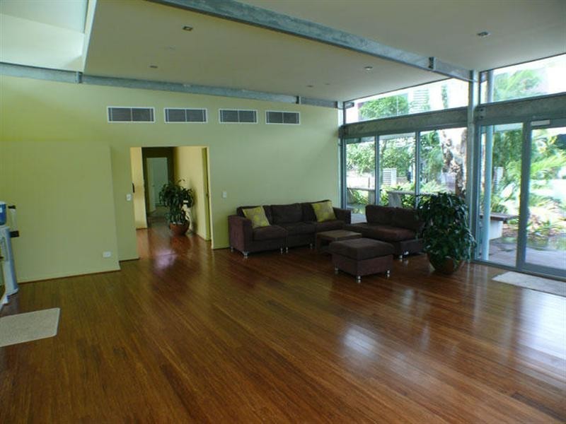 28 Bayview Street, Runaway Bay QLD 4216
