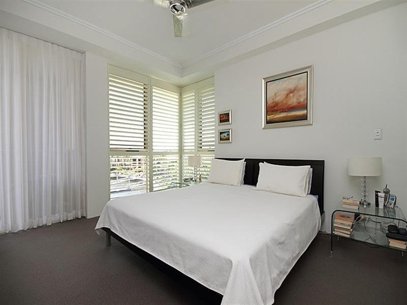 1765 Rialto Quays Drive, Hope Island QLD 4212