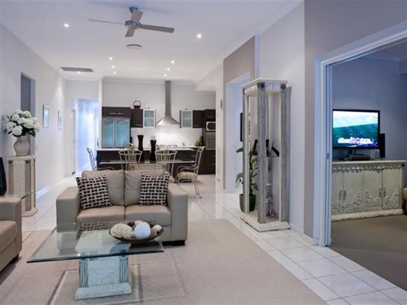 5 Riverlinks Blvd East, Helensvale QLD 4212