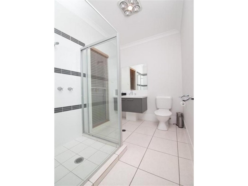 5 Riverlinks Blvd East, Helensvale QLD 4212