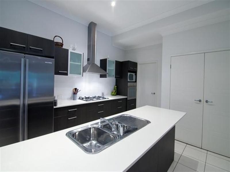 5 Riverlinks Blvd East, Helensvale QLD 4212