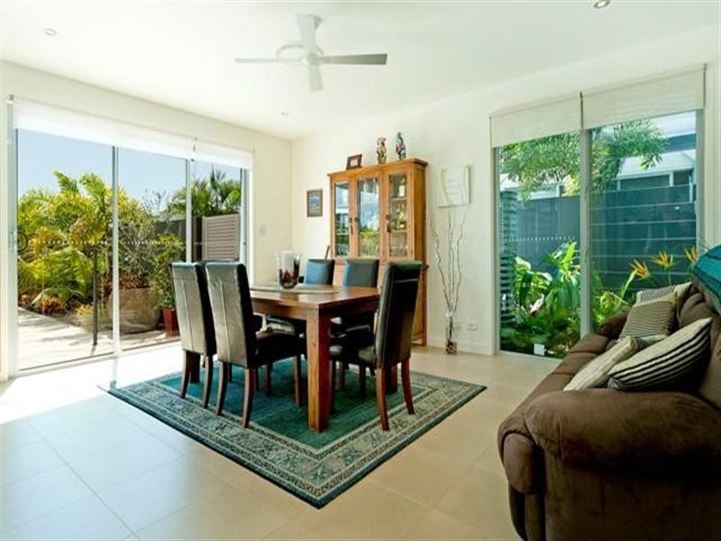 15 Palladium Boulevard, Hope Island QLD 4212