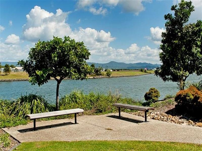 15 Palladium Boulevard, Hope Island QLD 4212