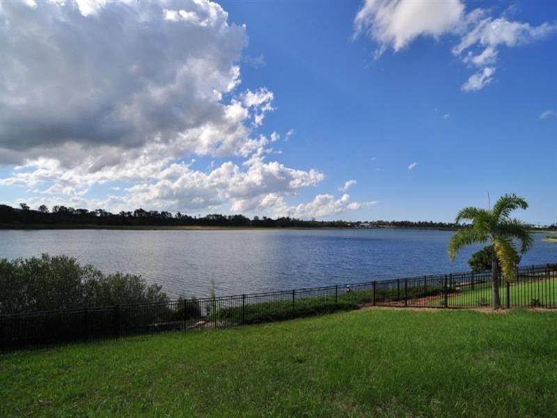 21 Temple Island Circuit, Oxenford QLD 4210