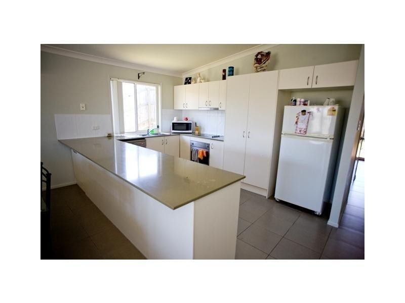 10 Madeline Place, Ormeau QLD 4208