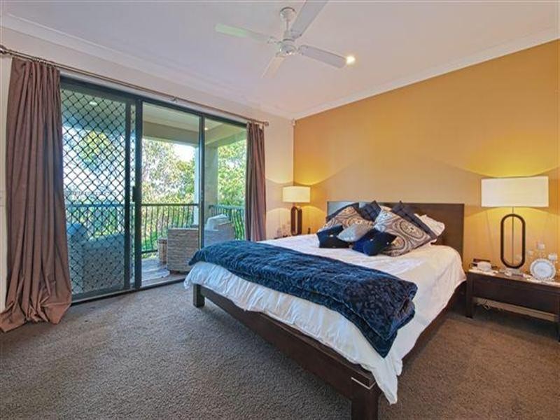 267 Ashmore Road, Benowa QLD 4217