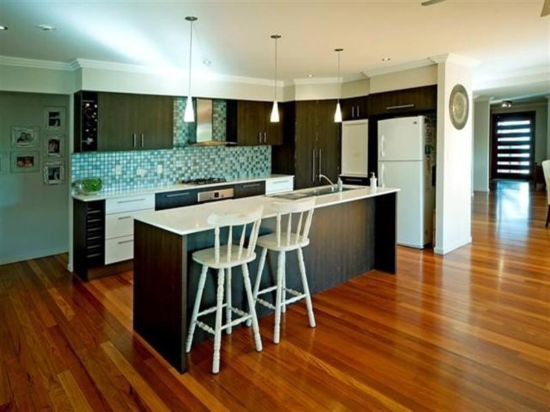 2 Dunnes Avenue, Hope Island QLD 4212