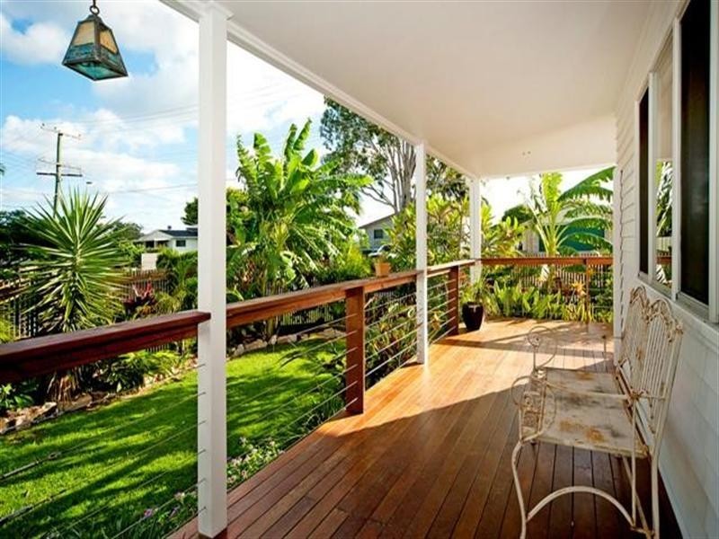 2 Dunnes Avenue, Hope Island QLD 4212