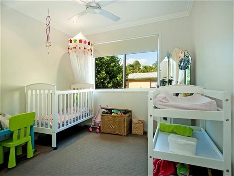 2 Dunnes Avenue, Hope Island QLD 4212