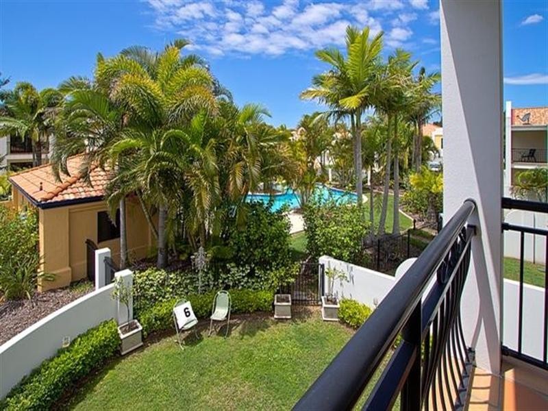 8896 Magnolia Drive East, Hope Island QLD 4212