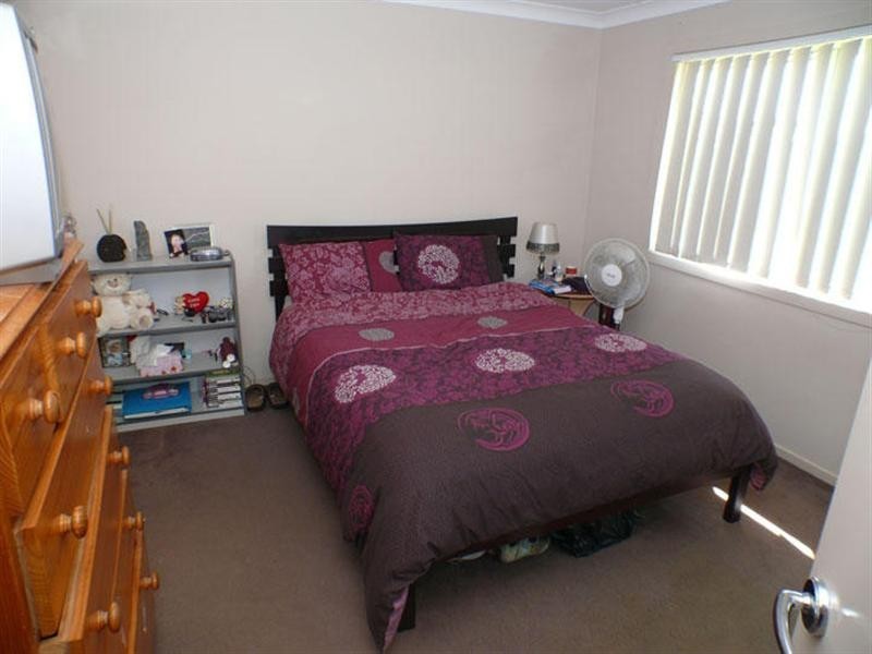 16 Lake Manchester Street, Logan Reserve QLD 4133