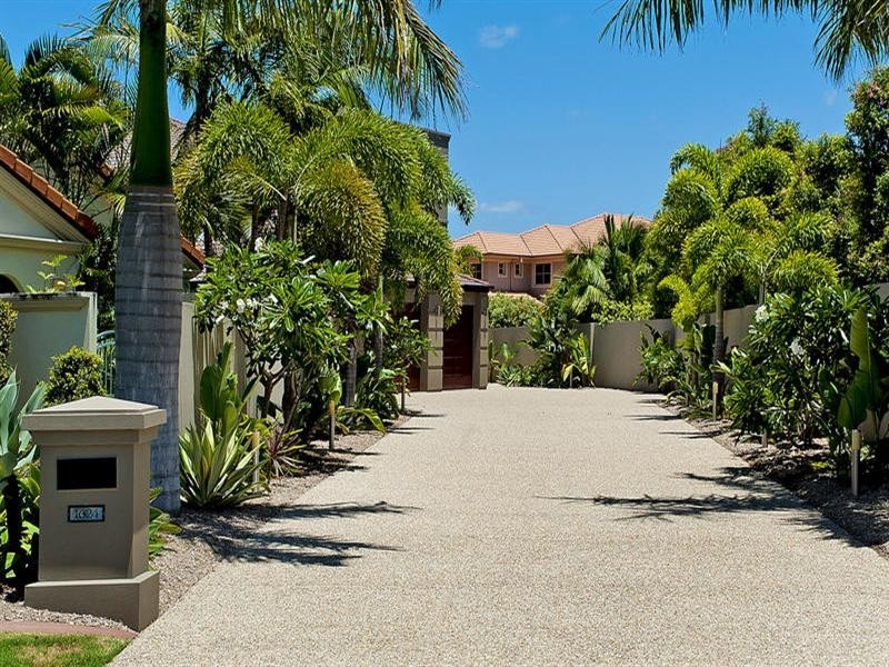 1624 Rosebank Way West, Hope Island QLD 4212