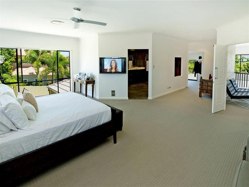 1624 Rosebank Way West, Hope Island QLD 4212