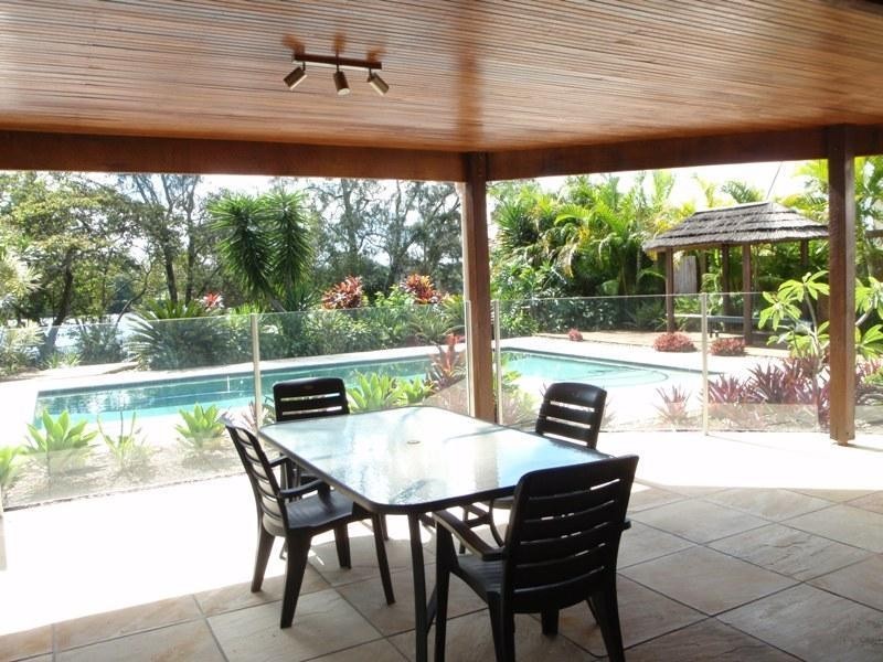 39 Northbank Court, Helensvale QLD 4212