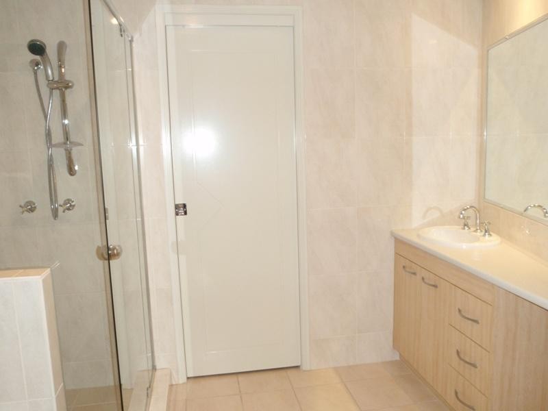 39 Northbank Court, Helensvale QLD 4212