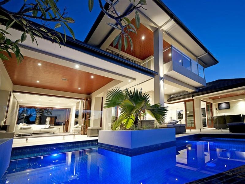 2206 Taromeo Court, Hope Island QLD 4212