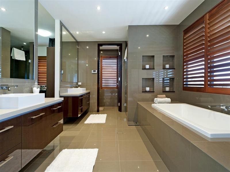 2206 Taromeo Court, Hope Island QLD 4212