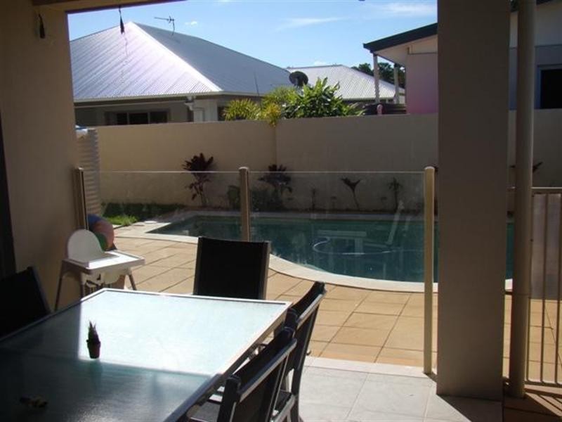 Hope Island QLD 4212