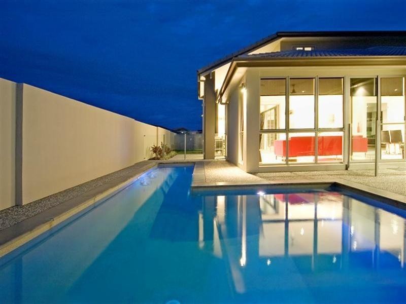 2838 Wylarah Way, Hope Island QLD 4212