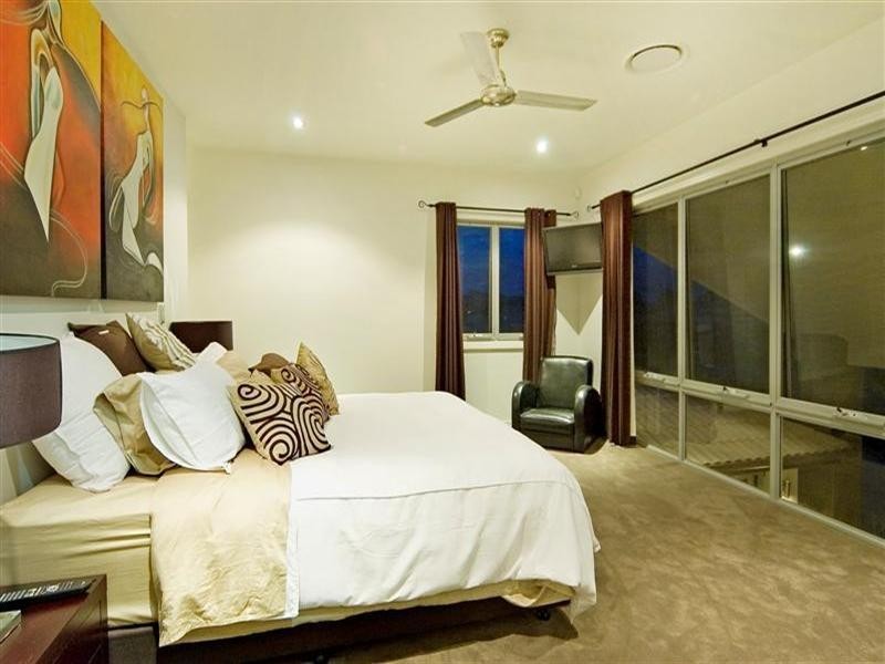 2838 Wylarah Way, Hope Island QLD 4212