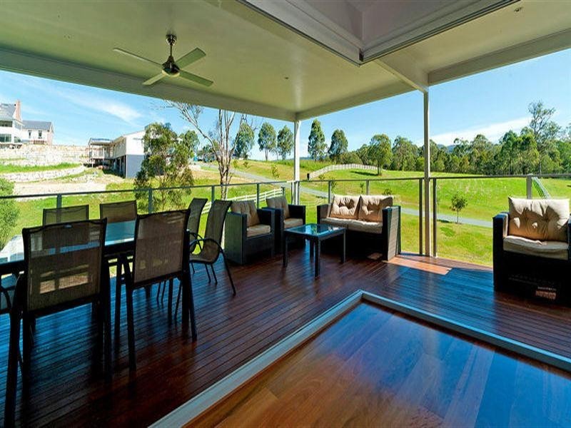 28 Huntington Drive, Maudsland QLD 4210