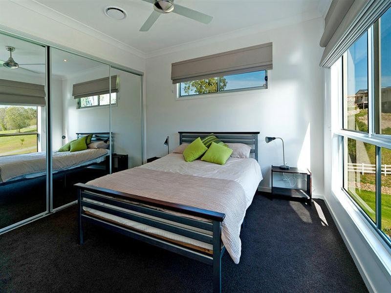 28 Huntington Drive, Maudsland QLD 4210