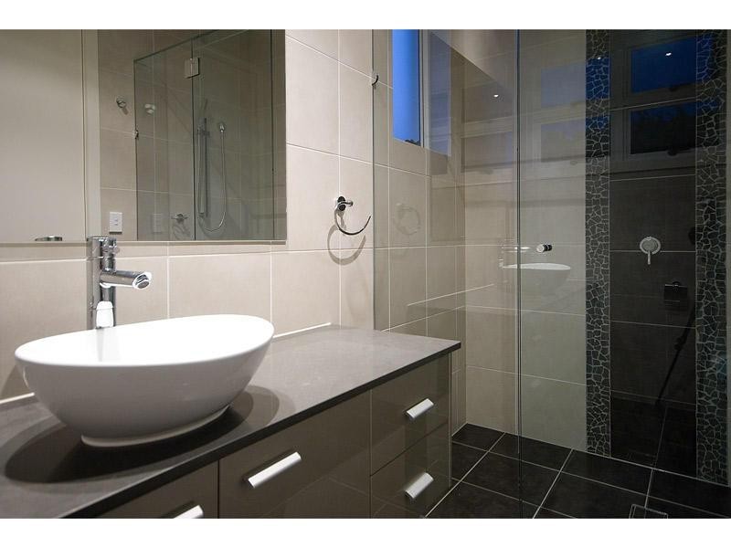 2227 Glengallon Way, Hope Island QLD 4212