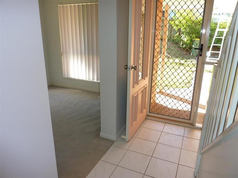 12 Merlin Place, Ormeau QLD 4208