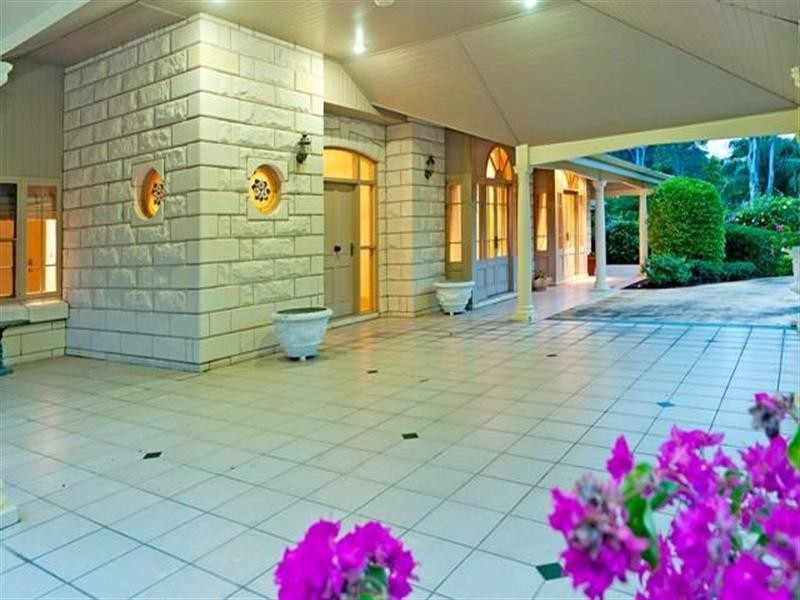 5839 The Parkway, Sanctuary Cove QLD 4212