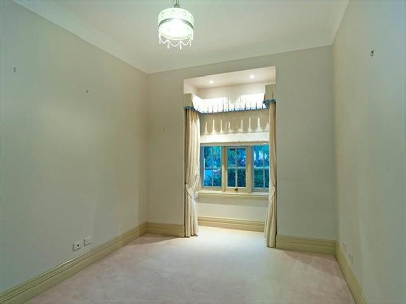 5839 The Parkway, Sanctuary Cove QLD 4212