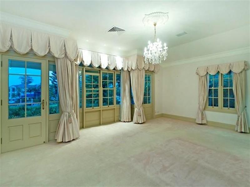 5839 The Parkway, Sanctuary Cove QLD 4212