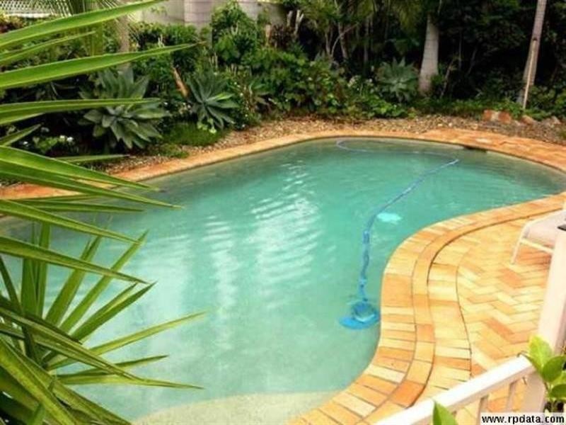 4 Westlake Court, Helensvale QLD 4212