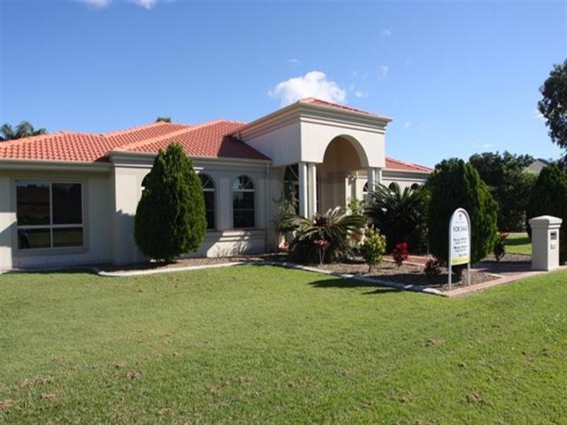 1607 Richmond Court, Hope Island QLD 4212