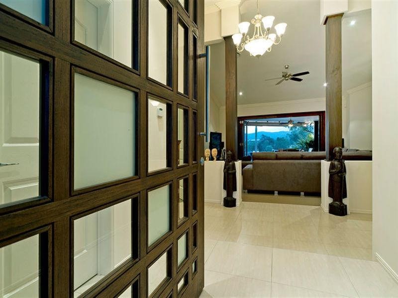 34 Chindrina Street, Hope Island QLD 4212