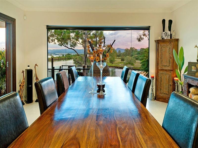 34 Chindrina Street, Hope Island QLD 4212