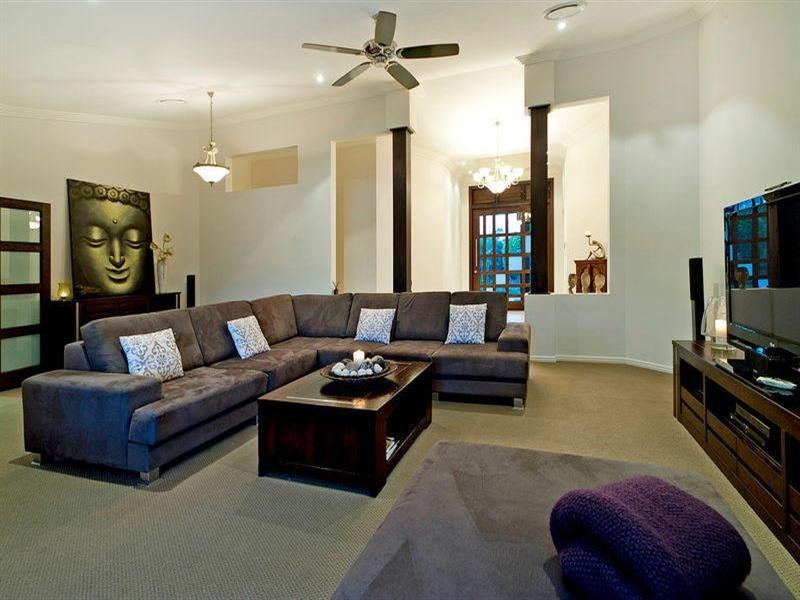 34 Chindrina Street, Hope Island QLD 4212