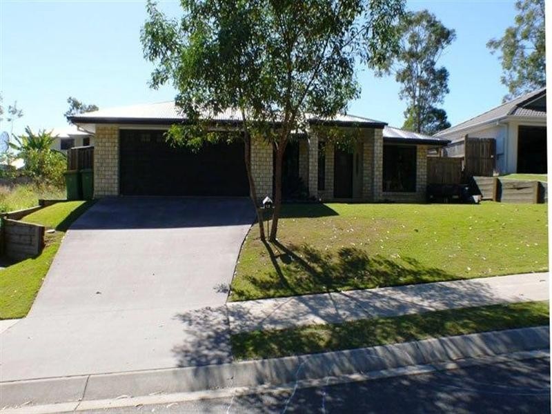 12 John Bell Court, Goodna QLD 4300