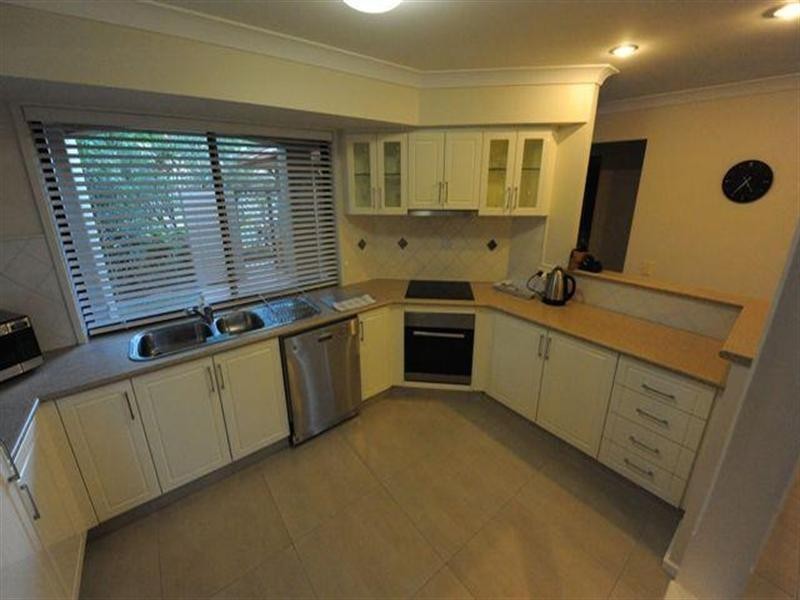 13/23 Santa Barbara Road, Hope Island QLD 4212