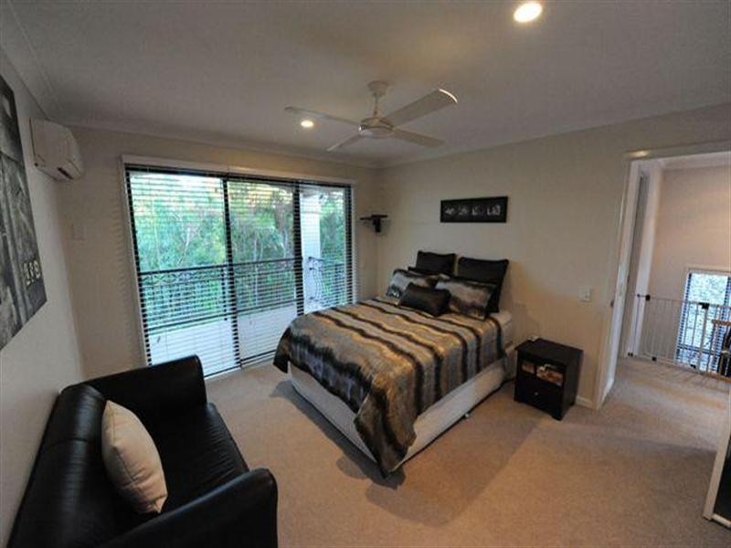13/23 Santa Barbara Road, Hope Island QLD 4212