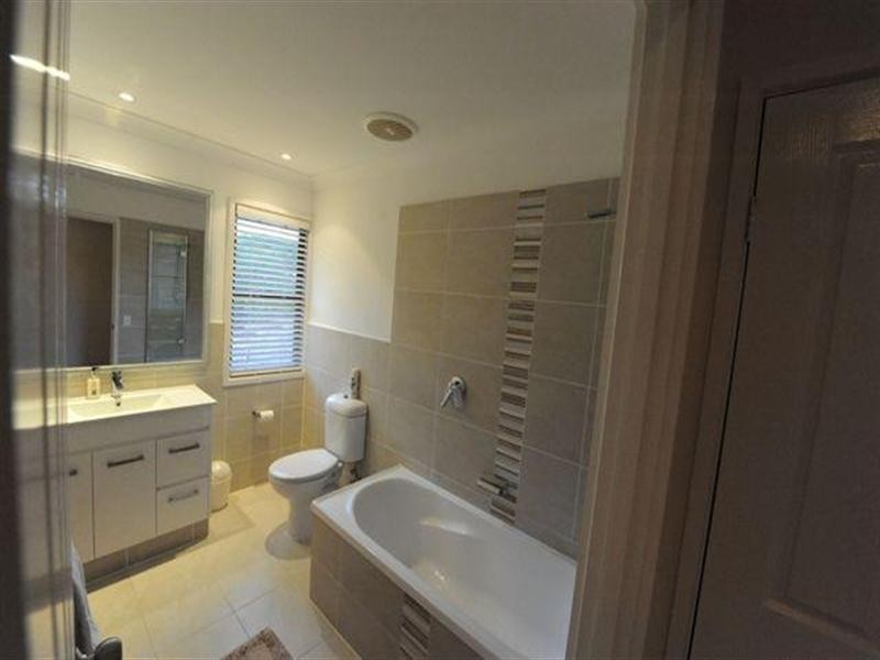 13/23 Santa Barbara Road, Hope Island QLD 4212
